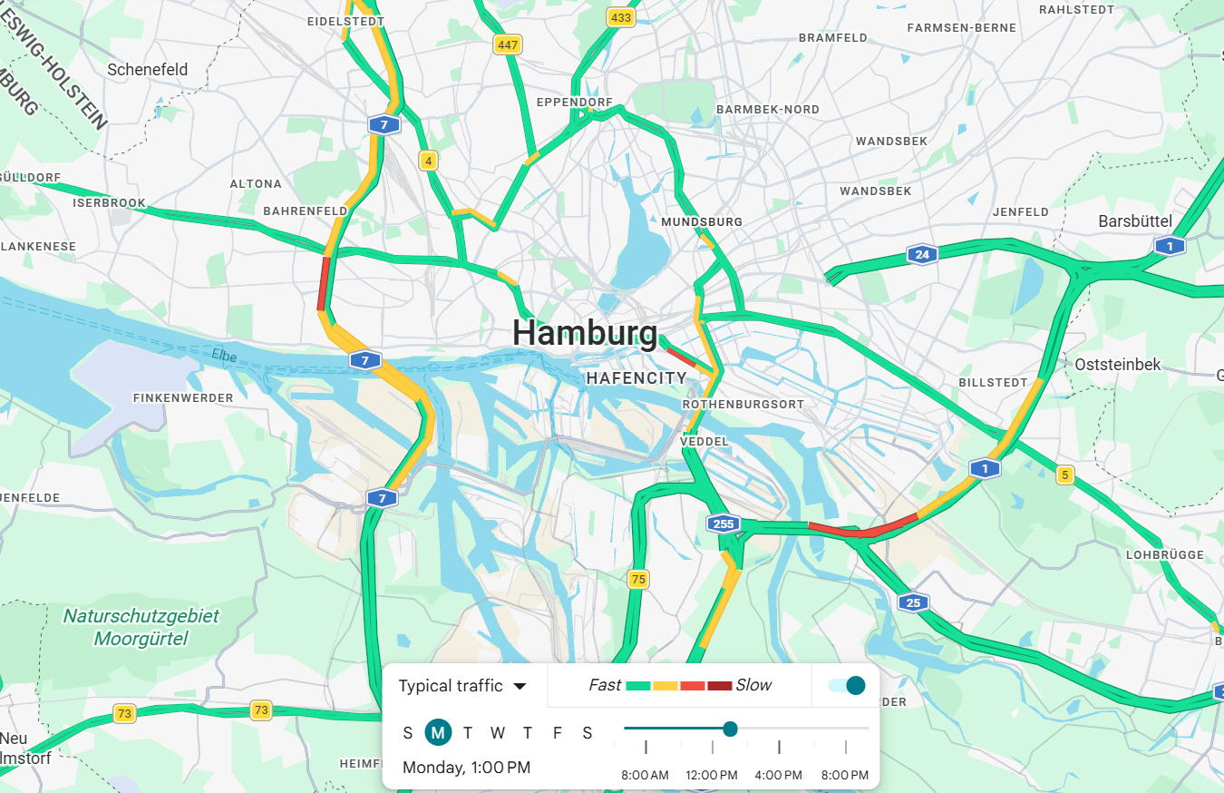 Hamburg traffic layer at 13:00, midday